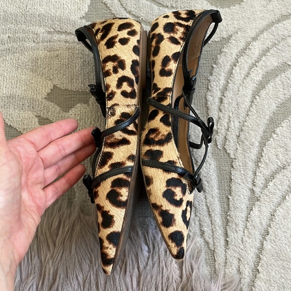 Banana Republic pointy toed leopard flat sz. 8.5 - Picture 2 of 4